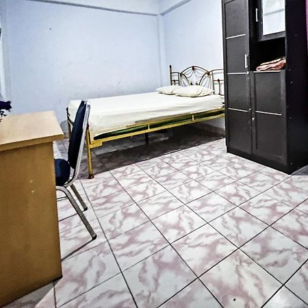 Lalabata Oyo 91757 Surya Hotelneartaman Anggrek Pkk Watansoppeng מראה חיצוני תמונה